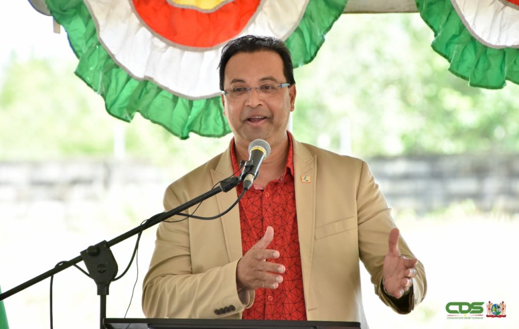 Minister Riad Nurmohamed