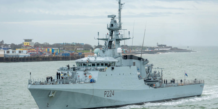 HMS Trent P224 entered Portsmouth for the first time 1