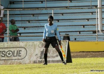 Surinaamse vrouwenarbiters putten kracht uit historisch besluit FIFA