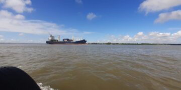 Eerste fase baggerproject Surinamerivier eerder voltooid