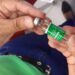 Nu ook derde dosis AstraZeneca in Suriname 8 20210311 122628 scaled Er zal vanaf woensdag een boostervaccinatie geboden worden aan personen die volledig zijn gevaccineerd met AstraZeneca. Het gaat om personen die hun laatste prik minimaal vijf maanden geleden hebben ontvangen. De derde prik is bestemd voor personen van 60 jaar of ouder, nierpatiënten, personen met een verminderde weerstand of immuunstoornis en personen uit de zorgsector die belast zijn met Covid-19-zorg. Dit staat in een bericht van het Ministerie van Volksgezondheid.