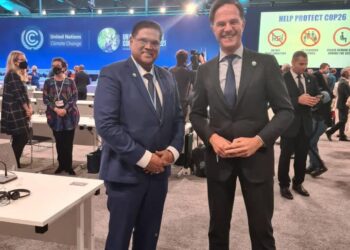 Hardleerse Nederland maakt wederom foute keuzes bij bezoek Rutte aan Suriname