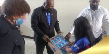 Single Mother Project Suriname heeft DNA-voorzitters aandacht