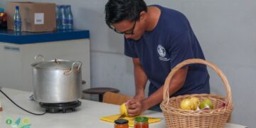 LVV en AdeKUS starten food processing training
