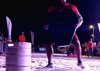 311502551 5560914500621948 3304846216536661667 n “Het was een battle. Team Suriname heeft gevochten tot het einde”, aldus Donovan Dongo vanuit Aruba. De Surinaamse strongman atleten sloten zondag hun deelname aan ‘Strongestman of Aruba’ af met een zilveren plak.