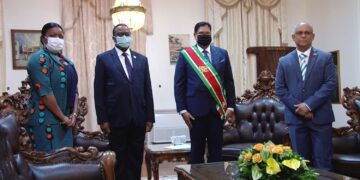 Suriname verwelkomt vier nieuwe ambassadeurs