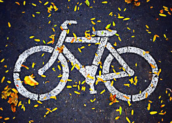 Bicycle “Er is een waas van geheimzinnigheid rond deze zaak. Het is merkwaardig hoe de informatieverstrekking zo moeizaam verloopt”, zei NDP-parlementariër Stephen Tsang gisteren in De Nationale Assemblee (DNA).