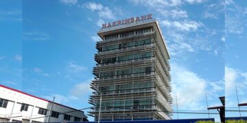 HKB 4 Verschillende vrouwenorganisaties, NGO’s en mensenrechtenactivisten zeggen dat zij druk zullen blijven uitoefenen in de kwestie van het ‘grensoverschrijdend’ schandaal bij de Hakrinbank.