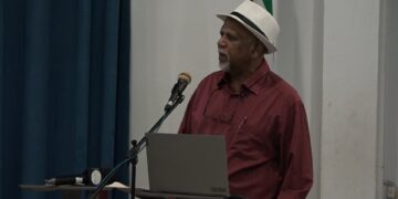 Historicus Hassankhan geen voorstander van herstelbetalingen