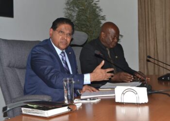 IMG 20220722 WA0037 1 President Chandrikapersad Santokhi heeft vrijdag tijdens een spoed persconferentie meegedeeld, dat er in augustus een nieuw systeem, Oli Moni kaart zal worden geïntroduceerd.