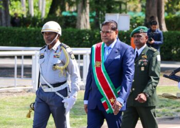 Armloze handreiking van de President in zijn jaarrede