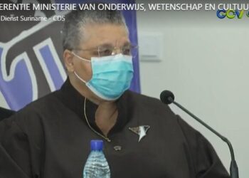 Levens persco 2 De Technische Dienst van het Ministerie van Onderwijs, Wetenschap en Cultuur, dat verenigd is in de BPMO, houdt vrijdag 11 maart een spoed algemene ledenvergadering (alv). Volgens vakbondsvoorzitter Guno Sabajo zijn de leden niet te spreken over de werkomstandigheden die maanden ongewijzigd zijn gebleven. De leden hebben druk gezet op het bestuur van de vakbond om de brandende vraagstukken te bespreken.