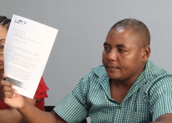 Lloyd Pool 2 De bond bij het Academisch Ziekenhuis Paramaribo (AZP) is tot donderdagavond niet uitgenodigd door de directie van het ziekenhuis. Hiermee is er nog geen duidelijkheid gegeven over de langverwachte salarisverhoging bij het personeel. 