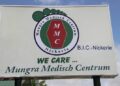 MMC 1 Oud-minister van Volksgezondheid, Antoine Elias, wordt de nieuwe bestuursvoorzitter van het Mungra Medisch Centrum (MMC) in Nickerie. Dat heeft minister André Misiekaba van Volksgezondheid, Welzijn en Arbeid (VWA) woensdag bevestigd voorafgaand aan de vergadering van de Raad van Ministers.