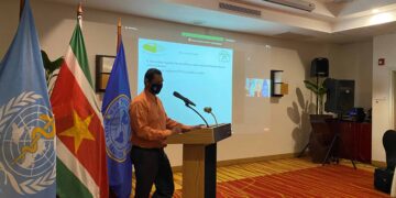 NCD Investment Case Marriot 3 Als Suriname zijn gezondheidsbeleid, dat betrekking heeft  op beweging, reduceren van tabaksgebruik, alcohol en zout aanpakt, kan ons land binnen de komende 15 jaar USD 268 miljoen bezuinigen op gezondheidszorgdiensten.