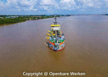 OW 01 De tweede fase van het Baggerproject van de Surinamerivier start eind oktober 2022 door middel van een nieuwe aanbesteding. Dit meld het ministerie van Openbare Werken (OW) in een persbericht.