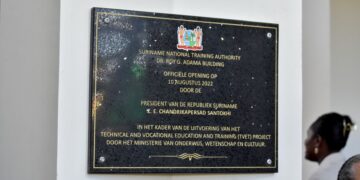 Kantoorgebouw Suriname National Training Authority in gebruik genomen