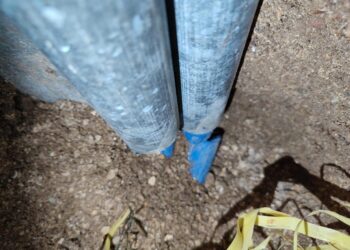 WhatsApp Image 2022 09 17 at 7.48.14 AM Telesur is binnen een week tot twee keer toe slachtoffer geweest van vandalisme. Hierdoor is het staatsbedrijf in hoge kosten gejaagd. “Dit is vreselijk”, zegt woordvoerder Jennis Asraf van het staatsbedrijf over het beschadigen van internetkabels door derden.