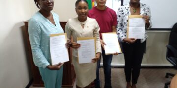 commissie 3 Minister Gracia Emanuël van Regionale Ontwikkeling en Sport (ROS) heeft de commissie Collectieve Rechten Inheemsen en Tribale Volken geïnstalleerd.