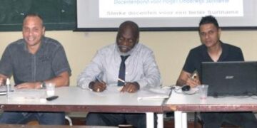 foto 1 proclamatie DoHOS hoofdbestuur “Het oprichten van DoHOS is geen aanval op BvL/ALS of op Reshma Mangre”, zegt ondervoorzitter Ashvin Sewsahai van de Docentenbond voor Hoger Onderwijs Suriname (DoHOS) aan KeyNews.