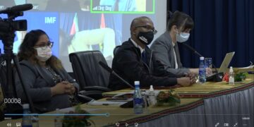 IMF vertegenwoordigers gaan in op vragen Surinaamse pers