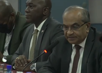 sewdien1 2 Minister Prahlad Sewdien van Landbouw Veeteelt en Visserij zegt dat er nu nog geen inventarisatie gemaakt kan worden van de schade welke is geleden in het rampgebied te Brokopondo.