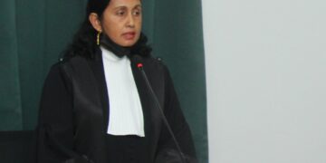 wnd PG Op 20 september 2021 is formeel per beschikking het Justitieel Interventie Team (JIT) ingesteld door de waarnemend procureur-generaal (pg) bij het Hof van Justitie, Garcia Paragsingh. Bij de opening van het nieuwe zittingsjaar voor de rechterlijke macht op 8 oktober 2021 heeft de waarnemend pg aangegeven dat de bestrijding van de georganiseerde criminaliteit een belangrijke prioriteit is de komende periode.