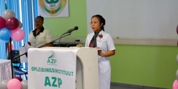 AZP versterkt zorgteam met afgestudeerde kinderverpleegkundigen en niertechnici
