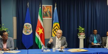2023.11.20 BIBIS 01 DNA Cie BuZa Minister Minister Albert Ramdin van Buitenlandse Zaken, International Business en Internationale Samenwerking (BIBIS) heeft op maandag 20 november 2023 de vaste commissie van de Nationale Assemblee (DNA) voor het ministerie van BIBIS ontvangen.