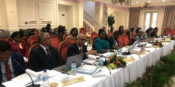 Minister Ramdin benadrukt noodzaak ‘Loss and Damage Fund’ op COFCOR meeting