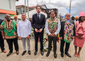 357103480 653808886789576 8993327118190687908 n Zowel Suriname als Nederland zijn het over eens dat de afgelopen twee jaren de relatie tussen de twee landen is geïntensiveerd. Dat zegt de minister van Buitenlandse Zaken, International Business en Internationale Samenwerkingen, Albert Ramdin, tijdens een persmoment zondag 2 juli.