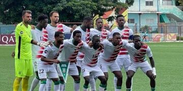 376792791 680812754080826 7852016720367803068 n Terwijl grote delen van Surinaamse voetballiefhebbers deelname aan het wereldkampioenschap 2026 uit hun hoofd lijken te zetten, houdt bondscoach Aron Winter voet bij stuk. De recente tegenvallende resultaten doen hem geen duimbreed wijken van voornoemde droom.