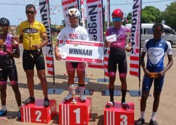 Xavi Wadilie wint Commewijne Classic wielrenontmoeting