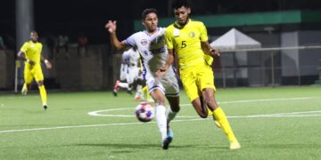64b43cbd 7c27 4857 a8b6 a9f502dbbe8c De ontmoeting tussen Inter Moengotapoe (IMT) en Notch zondagavond in een redelijk goed bezet Franklin Essedstadion voldeed aan alle verwachtingen. Het scorebord wees na de reguliere 90 minuten + 8 minuten extra blessuretijd 2-1 in het voordeel van Inter.