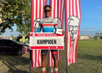 Jorryn Simson wint KFC x SWU race