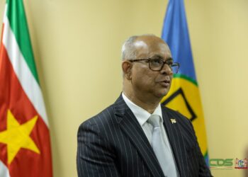 BIBISonAGVN President Chandrikapersad Santokhi zal in Cuba de G77+Chinatop en de jaarlijkse Algemene Vergadering van de Verenigde Naties (VN) bijwonen. In de Cubaanse hoofdstad Havanna zal op 15 en 16 september 2023 samen met de 134 ontwikkelingslanden en China (G77+China) een vergadering gehouden worden om zo beter de gezamenlijke economische belangen kenbaar te maken binnen de VN.