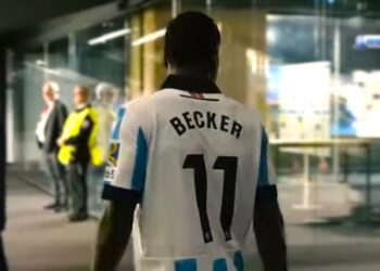 Becker RS Sheraldo Becker was zondagavond goud waard voor Real Sociedad. De Surinaamse aanvaller was tegen hekkensluiter Almería goed voor een doelpunt en een assist. Desondanks kon hij zijn team geen overwinning bezorgen. Het werd een 2-2-gelijkspel.