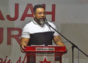 Bronto Koewarasan web "Wanica en Paramaribo gaan de battleground zijn. Deze twee districten zullen oorlogsgebieden zijn bij de verkiezingen van 2025", zei secretaris Bronto Somohardjo van de Pertjajah Luhur zaterdagavond op de ressortmeeting te Koewarasan.
