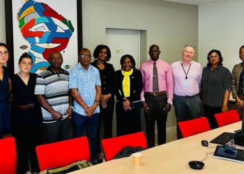 CHOG 1 Het partnerschap tussen het Centre Hospitalier de l'Ouest Guyanais (CHOG) en het Albina-ziekenhuis, oorspronkelijk ondertekend op 15 november 2022, is begin dit jaar verlengd.