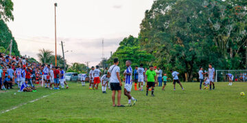 Kick-off Corantijn Copa, met nieuwe voetbalveld verlichting