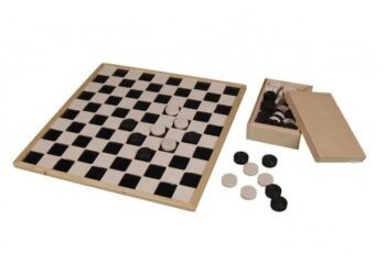 Dambord 4 In de 22e editie van het Pan-Amerikaans damkampioenschap in San Jose (CostaRica) laten de Surinaamse deelnemers tot dusver een matige prestatie zien. De Surinaamse kampioen, Johannes Alfaisie, bevindt zich op een gedeelde 24e tot 27e plaats. De semi-kampioen, Guno Burloson, deelt de 8ste tot en met 13e plaats.