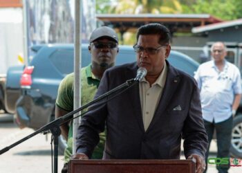 F3A0001 Op het Volksplein in Nieuw Nickerie heeft President Chandrikapersad Santokhi op zaterdag 30 maart 2024 de opening verricht van de eerste editie van het Nickerie Food & Music Easter Festival.