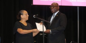 Women’s Rights Centre houdt congres ‘Samen Huiselijk Geweld Effectiever Aanpakken’