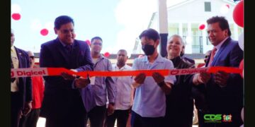 Hendrikschool kl2 Er zal voor een vierde jaar op een rij geen S.O. 3 gemaakt worden en examens afgelegd worden in de leervakken. Dit heeft het ministerie van Onderwijs, Wetenschap en Cultuur aan de verschillende Mulo scholen medegedeeld.