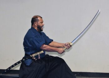 Shihan Amar Santokhi betreedt ‘Tempel der Karate Grootmeesters’