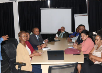 IMG 8506 Het ministerie van Arbeid, Werkgelegenheid & Jeugdzaken (AWJ) en de Junior Chamber International Suriname (JCI) hebben hun beraadslagingen om te komen tot een werkplan op maandag 24 juni 2024 voortgezet.