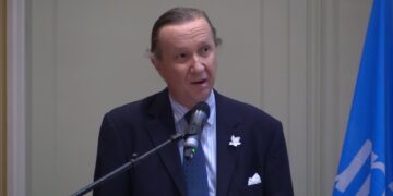 Nicolas Pron Data van de Wereld Gezondheid Organisatie(WHO) toont aan dat 1 op de 7 kinderen tussen 10 en 19 jaar een mentale stoornis hebben. Depressie, angst en gedragsproblemen zijn de lijdende oorzaken van mentale gezondheidsproblemen bij adolescenten(10-19 jaar). Suïcide is hiernaast de vierde belangrijkste doodsoorzaak bij mensen tussen 15 en 29 jaar.