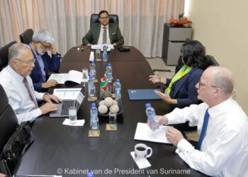 Olieen Gas25aug2023 Suriname kan naar verwachting binnen enkele jaren - afhankelijk van de technische uitvoerbaarheid - al de eerste Amerikaanse dollars verdienen met de gassector.