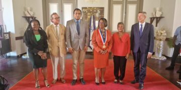 Suriname en Frans-Guyana versterken onderwijsbanden