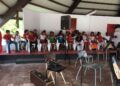 Redi Doti Kids Op 31 maart 2024 gedenken we samen Pasen tijdens het Paasconcert te Theater Thalia Suriname, met live muziek van het Rein Rier Orkest en als speciale gast het koor Redi Doti Kids. Kondigt HB Media hun volgende activiteit aan.